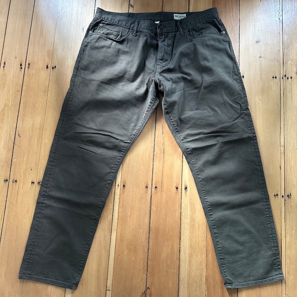 Todd Snyder Stretch 5 Pocket Chino in Oak Moss